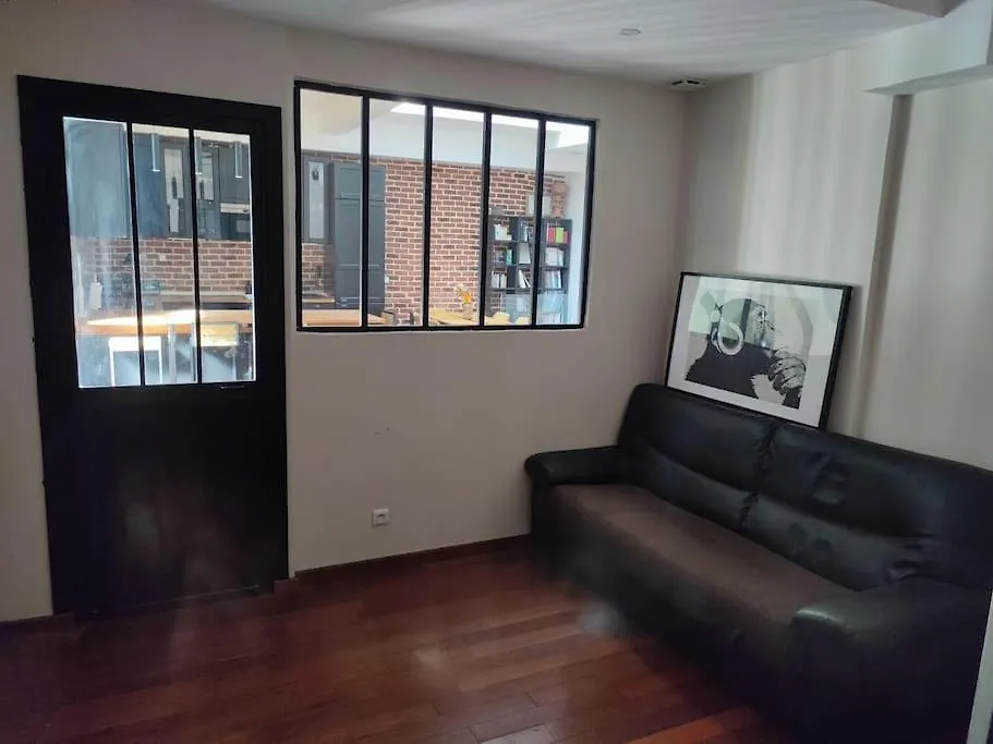 Loft Centre Face Au Parc Des Buttes Chaumont Apartment